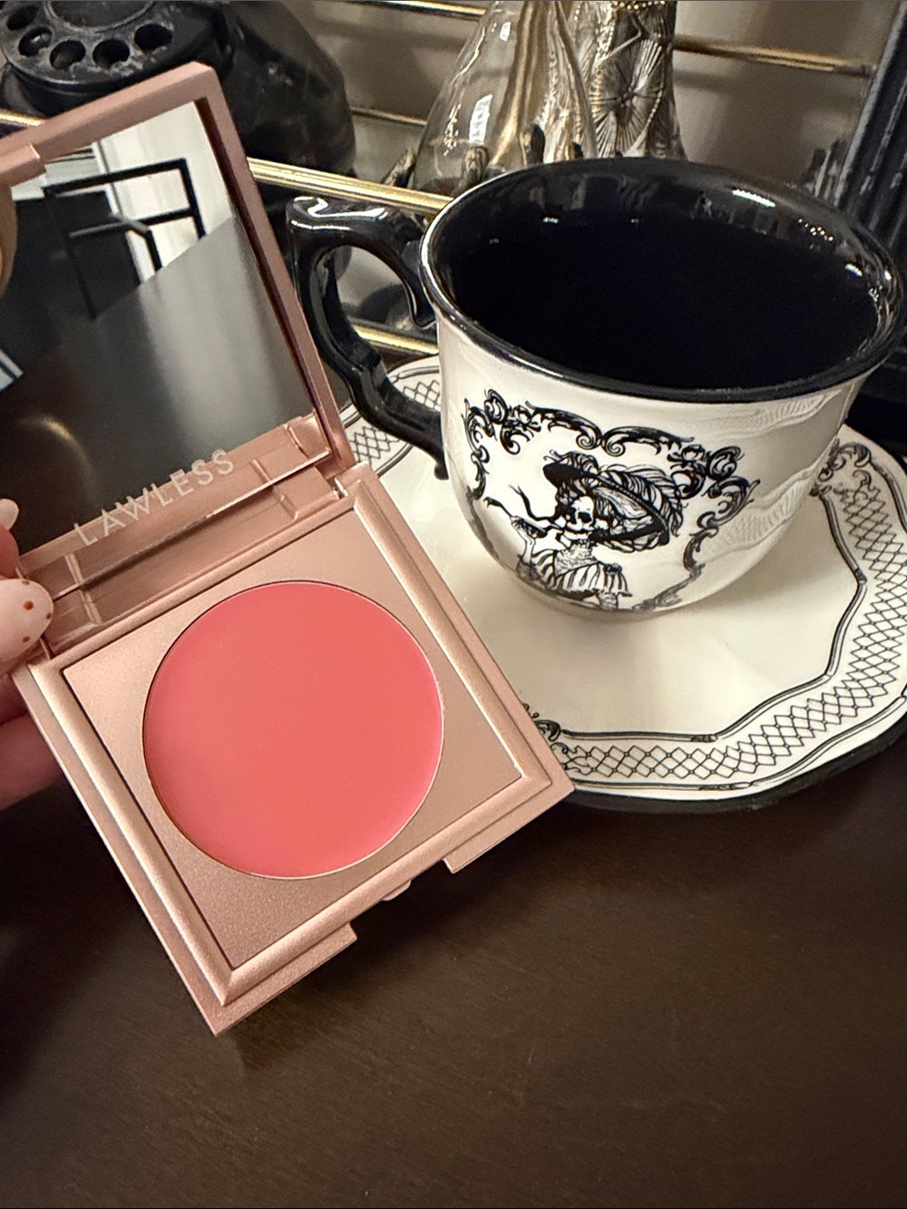 LAWLESS Cream Blush in Duchess, new no box